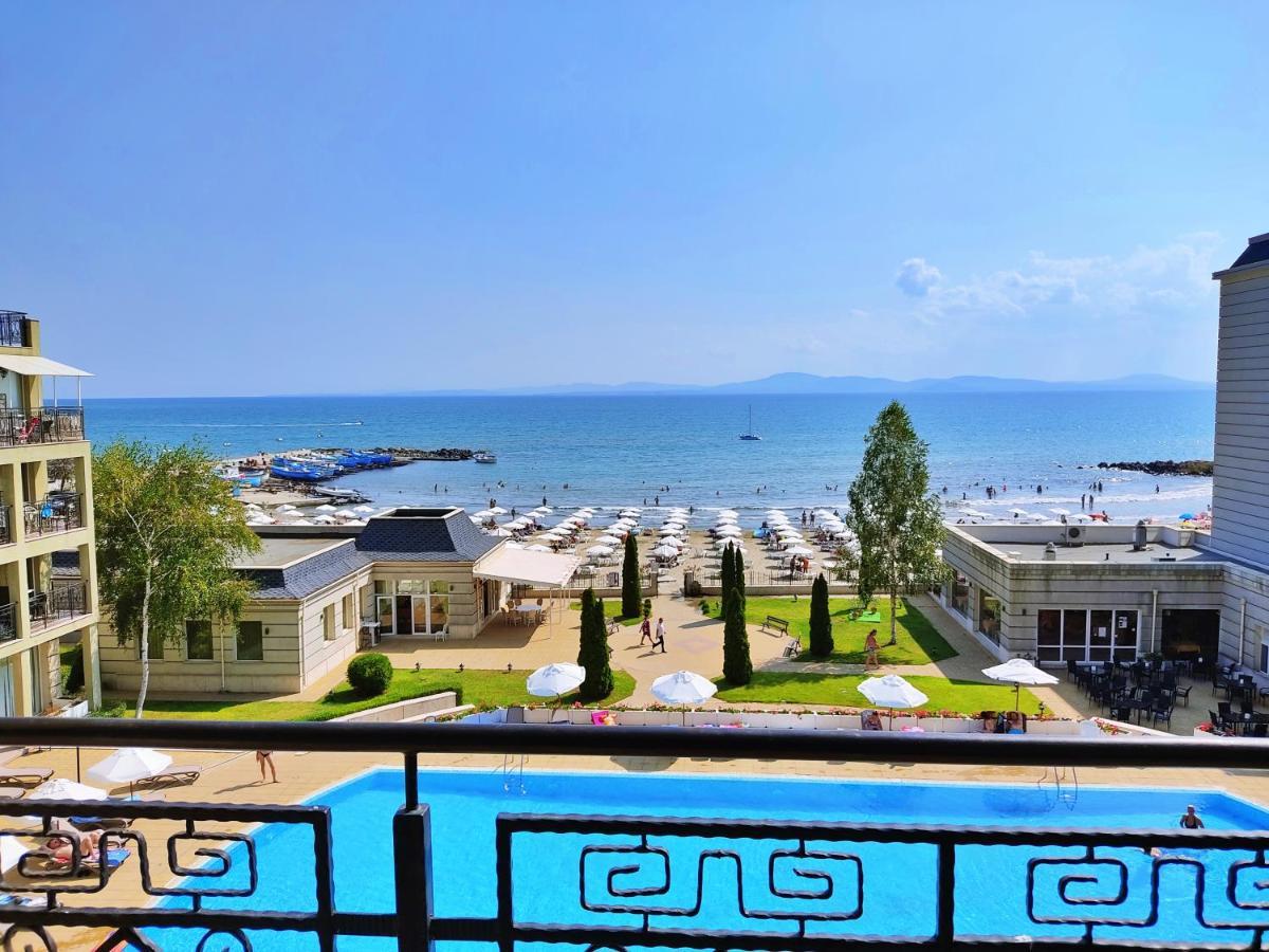 Festa Pomorie Resort Bagian luar foto