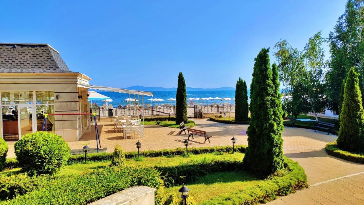 Festa Pomorie Resort Bagian luar foto